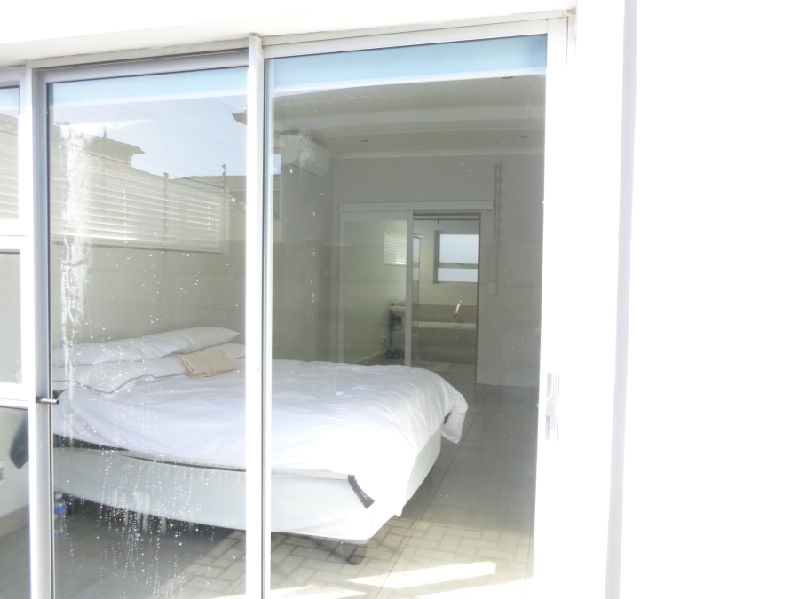 To Let 4 Bedroom Property for Rent in Parklands North Western Cape